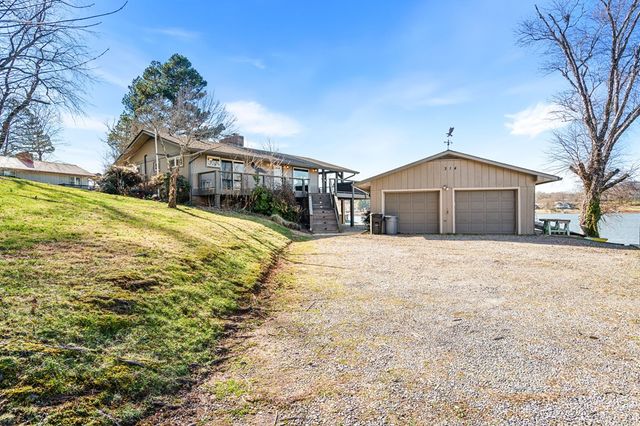 314 Kilpatrick Point Drive, Hayesville, NC 28904