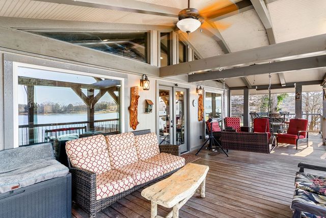 314 Kilpatrick Point Drive, Hayesville, NC 28904