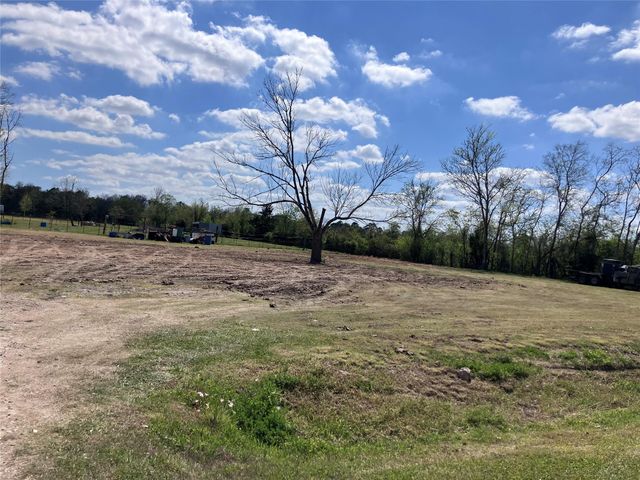 18011 Smith, Santa Fe, TX 77511