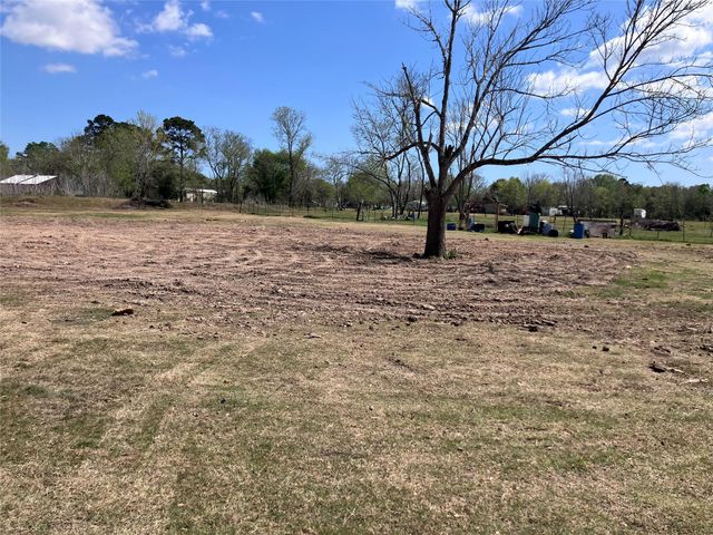 18011 Smith, Santa Fe, TX 77511