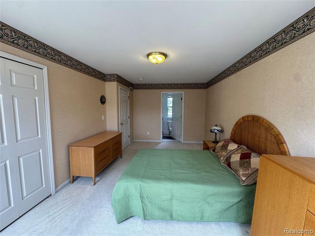 3621 Weeburn, Ann Arbor, MI 48108