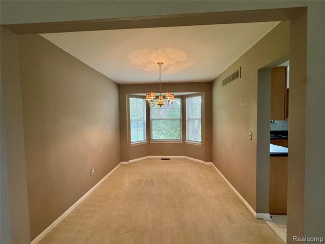 3621 Weeburn, Ann Arbor, MI 48108