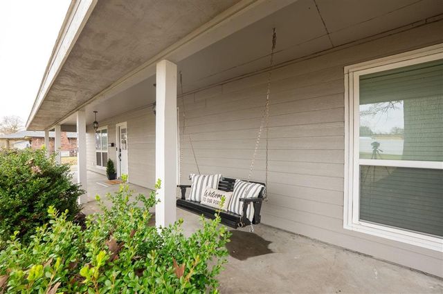 1710 Jones Street, Westlake, LA 70669