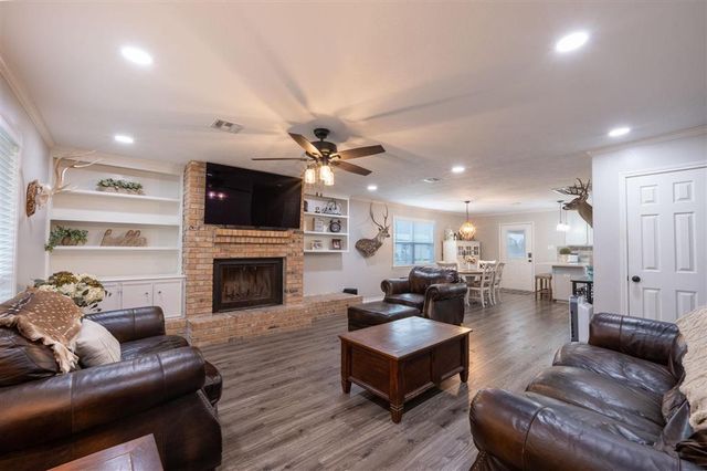 1710 Jones Street, Westlake, LA 70669