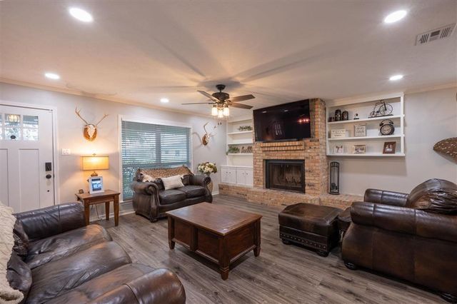 1710 Jones Street, Westlake, LA 70669