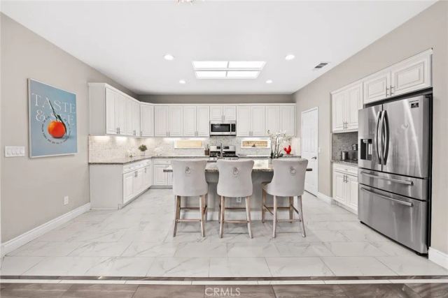 125 E Saint Andrews, Ontario, CA 91761