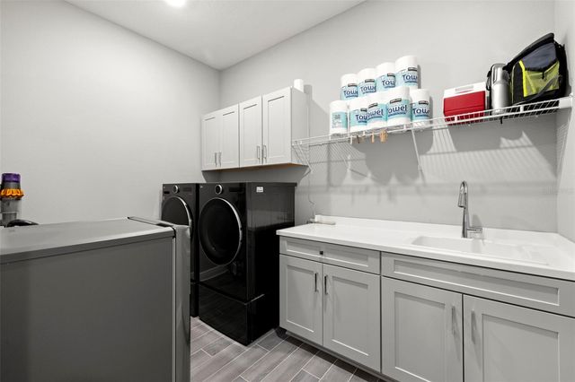 14375 SKIPPING STONE LOOP, Parrish, FL 34219