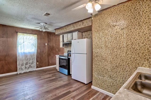 3755 Horatio-hagood Road, Rembert, SC 29128