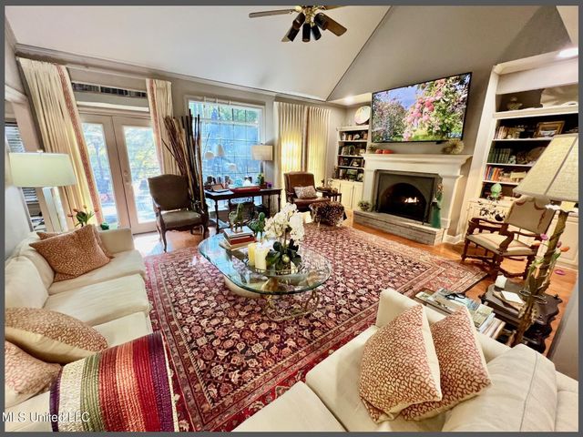 3709 Lyles Drive, Oxford, MS 38655