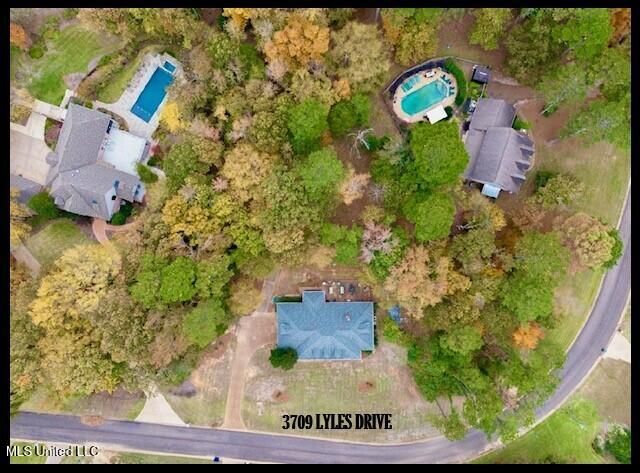 3709 Lyles Drive, Oxford, MS 38655