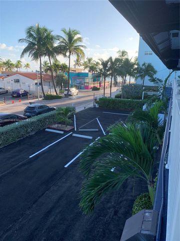 322 Taylor St 2D, Hollywood, FL 33019