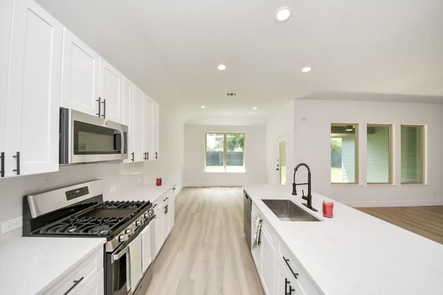 14380 Zion Gate Crossing, Conroe, TX 77384