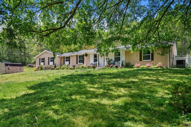 1142 Indian Springs Rd, Pegram, TN 37143