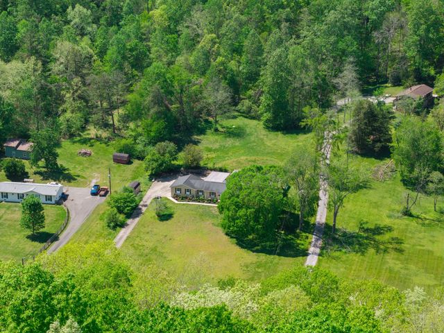 1142 Indian Springs Rd, Pegram, TN 37143