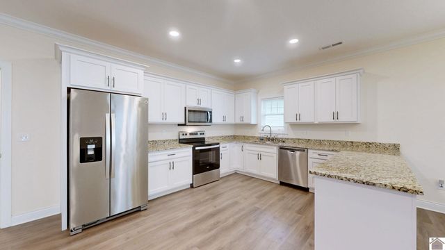 251 Hunter’s Ridge Dr., Paducah, KY 42001