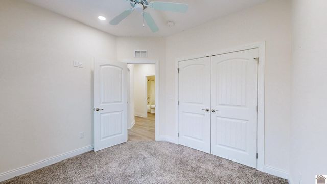 251 Hunter’s Ridge Dr., Paducah, KY 42001