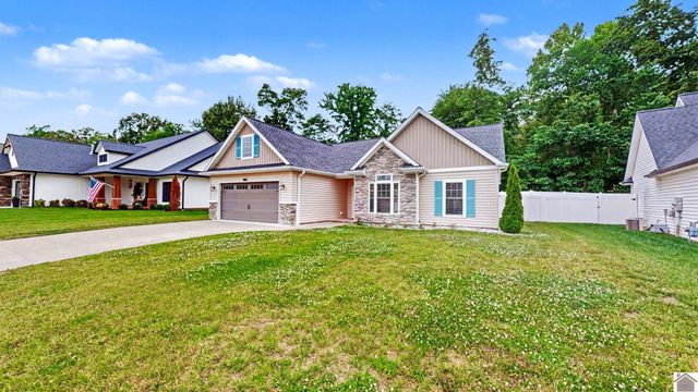 251 Hunter’s Ridge Dr., Paducah, KY 42001