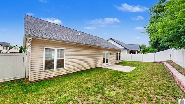 251 Hunter’s Ridge Dr., Paducah, KY 42001