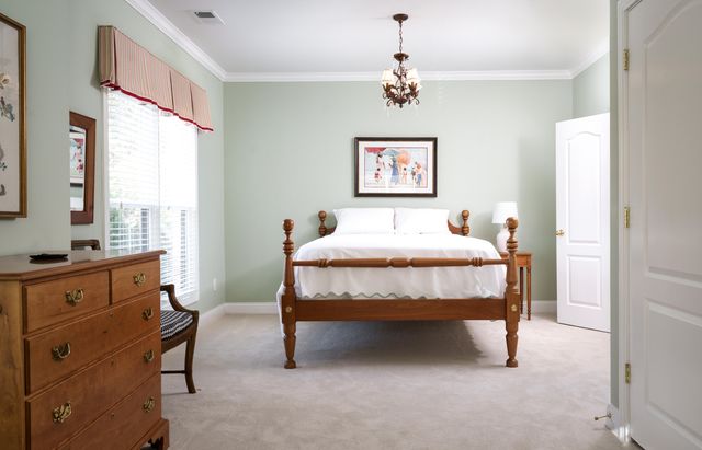 916 Village Green Avenue, Lexington, KY 40509