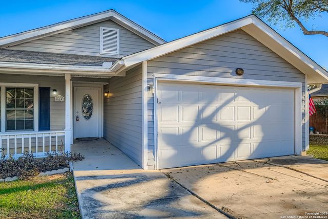 8614 Ridge Pilot, San Antonio, TX 78239