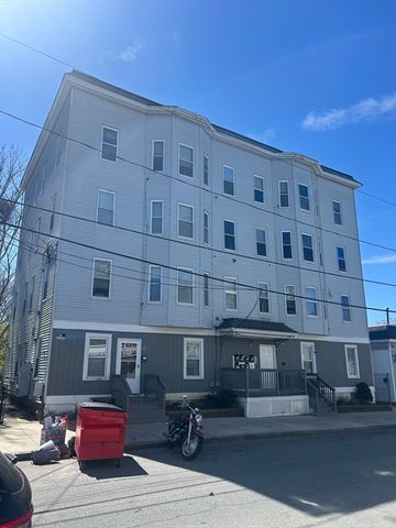11 Lilley Ave, Lowell, MA 01850