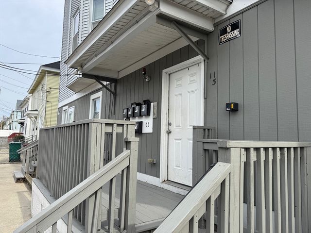 11 Lilley Ave, Lowell, MA 01850