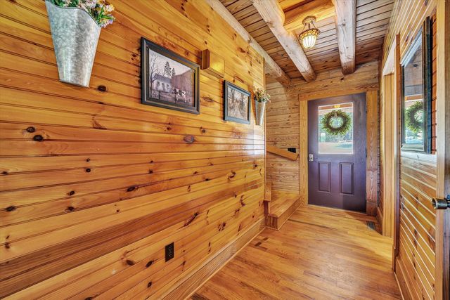 180 Thompson Ridge CIR, Ferrum, VA 24088