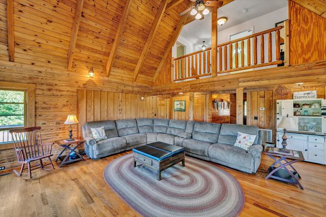 180 Thompson Ridge CIR, Ferrum, VA 24088