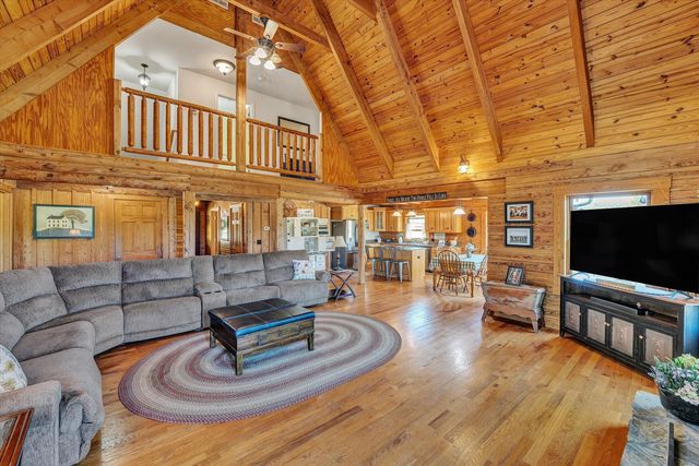 180 Thompson Ridge CIR, Ferrum, VA 24088