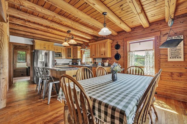 180 Thompson Ridge CIR, Ferrum, VA 24088