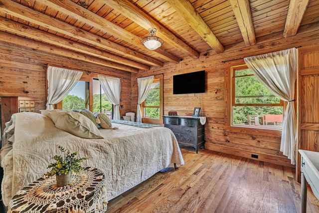 180 Thompson Ridge CIR, Ferrum, VA 24088