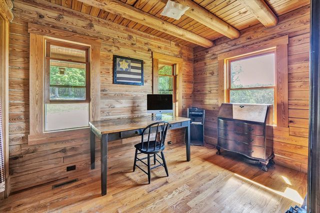 180 Thompson Ridge CIR, Ferrum, VA 24088
