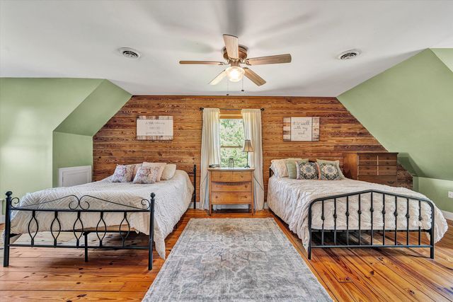 180 Thompson Ridge CIR, Ferrum, VA 24088