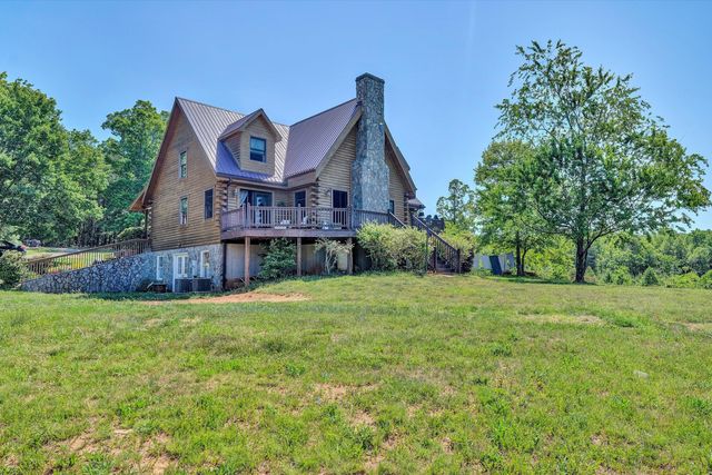 180 Thompson Ridge CIR, Ferrum, VA 24088