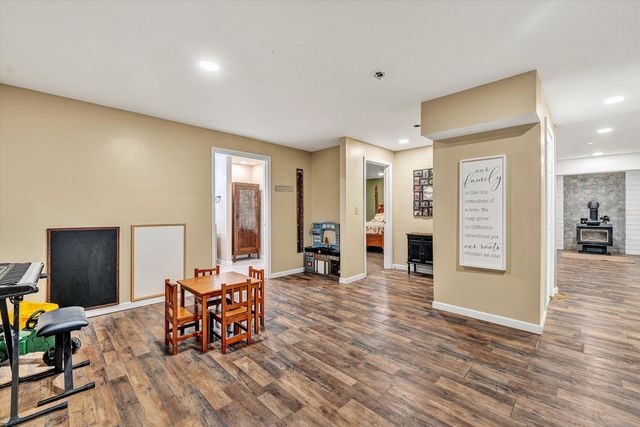 180 Thompson Ridge CIR, Ferrum, VA 24088