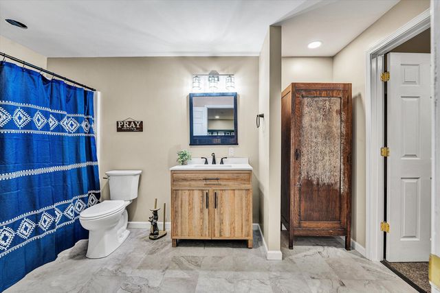 180 Thompson Ridge CIR, Ferrum, VA 24088