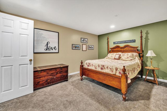180 Thompson Ridge CIR, Ferrum, VA 24088