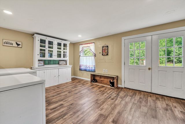 180 Thompson Ridge CIR, Ferrum, VA 24088