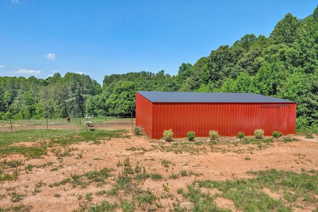 180 Thompson Ridge CIR, Ferrum, VA 24088
