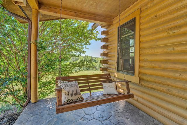 180 Thompson Ridge CIR, Ferrum, VA 24088