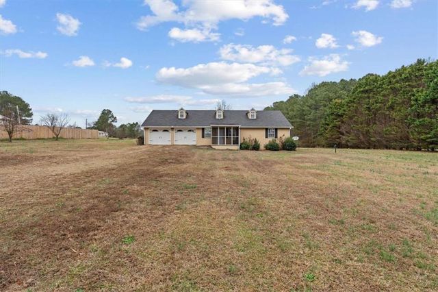 40 L Z Jackson Road, Bowdon, GA 30108