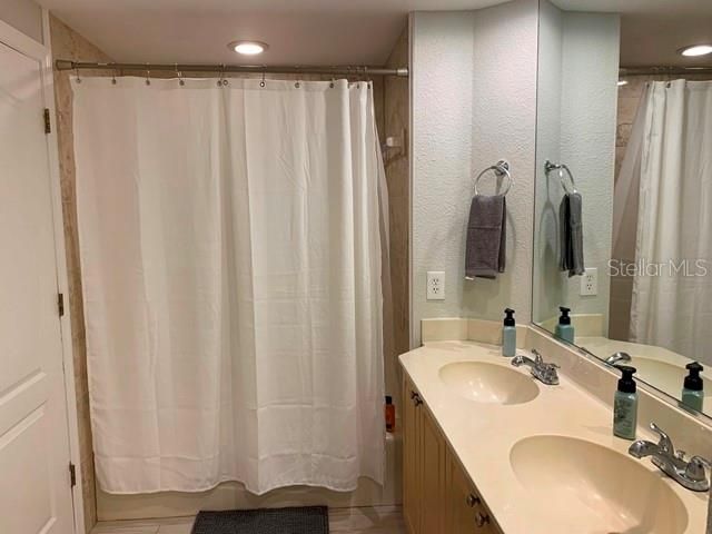 3401 54TH DRIVE W 103, Bradenton, FL 34210