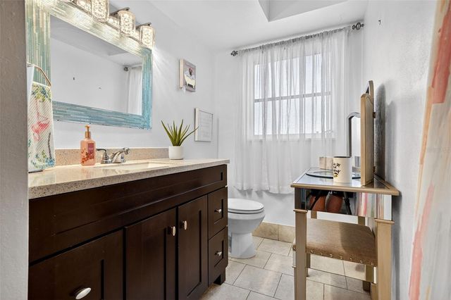 405 W SEMINOLE DRIVE, Venice, FL 34293