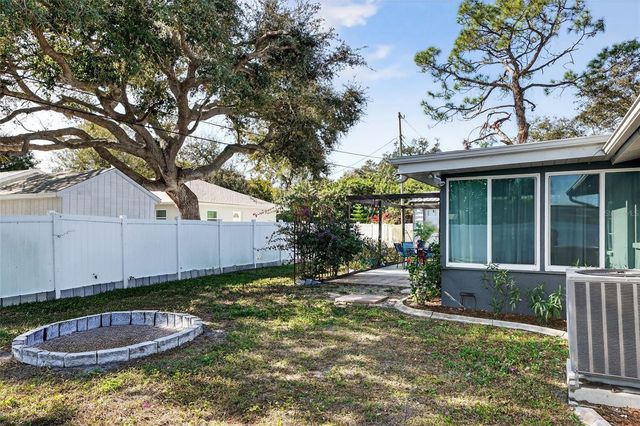 405 W SEMINOLE DRIVE, Venice, FL 34293