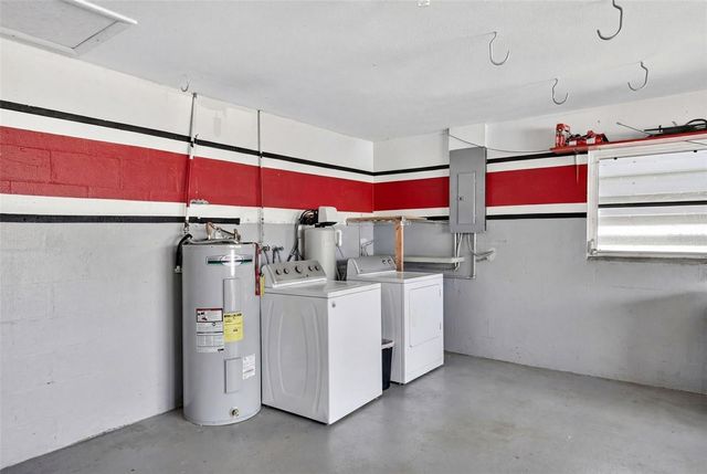 405 W SEMINOLE DRIVE, Venice, FL 34293