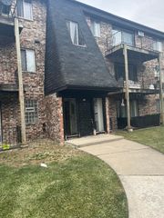 1017 E 194th Street 204, Glenwood, IL 60425