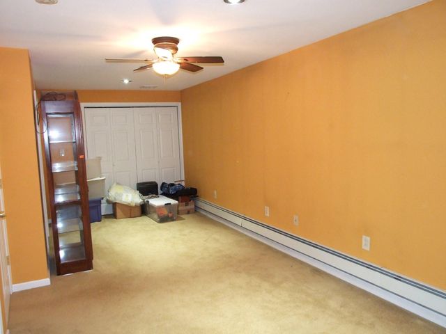 106 JUNIPER DR, Levittown, PA 19056