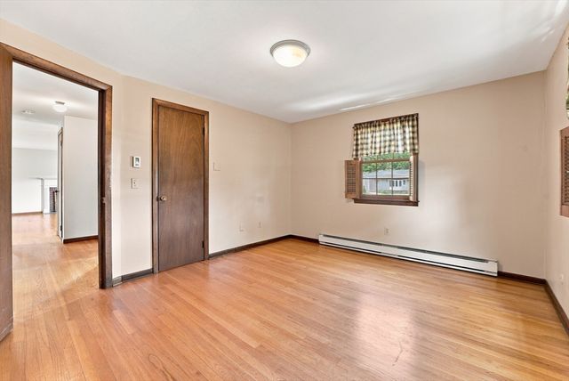 279 Adams St, Agawam, MA 01001