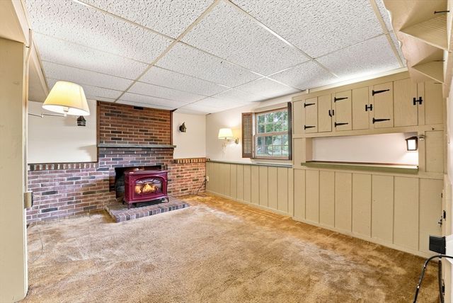 279 Adams St, Agawam, MA 01001