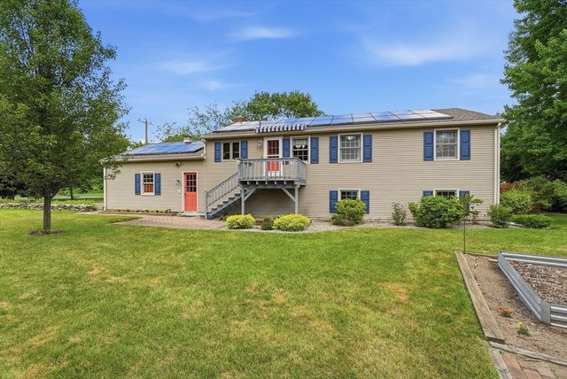 279 Adams St, Agawam, MA 01001